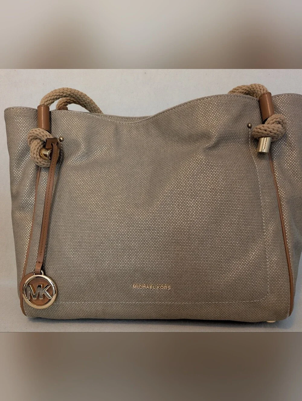 Michael Kors Isla Tote